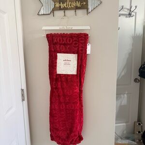 With Love Velvet Soft Red XOXO Throw Blanket 60x70 NWT